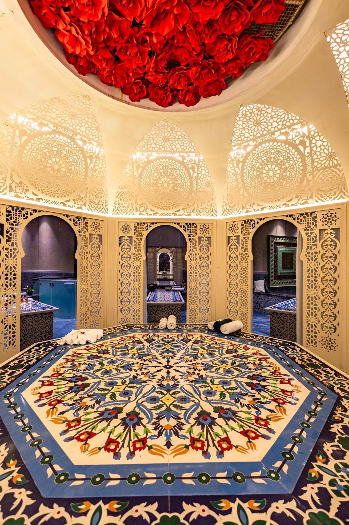 Shilp Wellness Resort And Spa パンベル エクステリア 写真