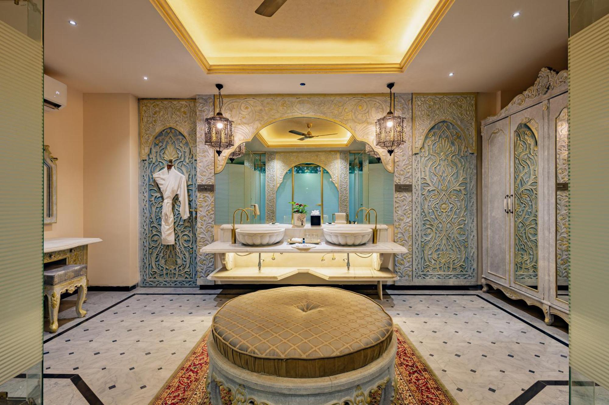 Shilp Wellness Resort And Spa パンベル エクステリア 写真